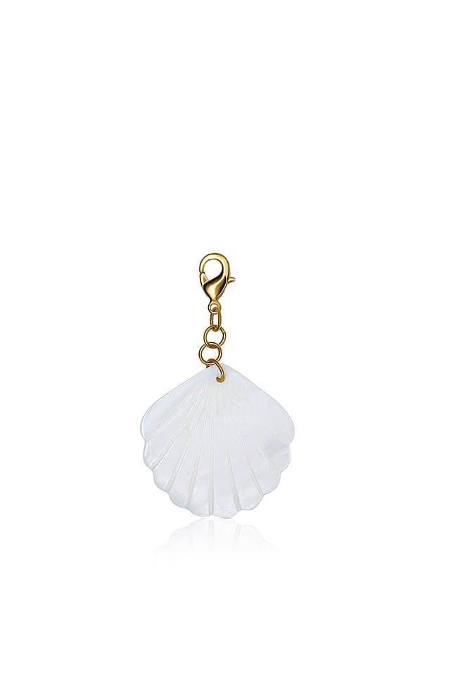 White hanging shell pearl charm for womens beaded necklace