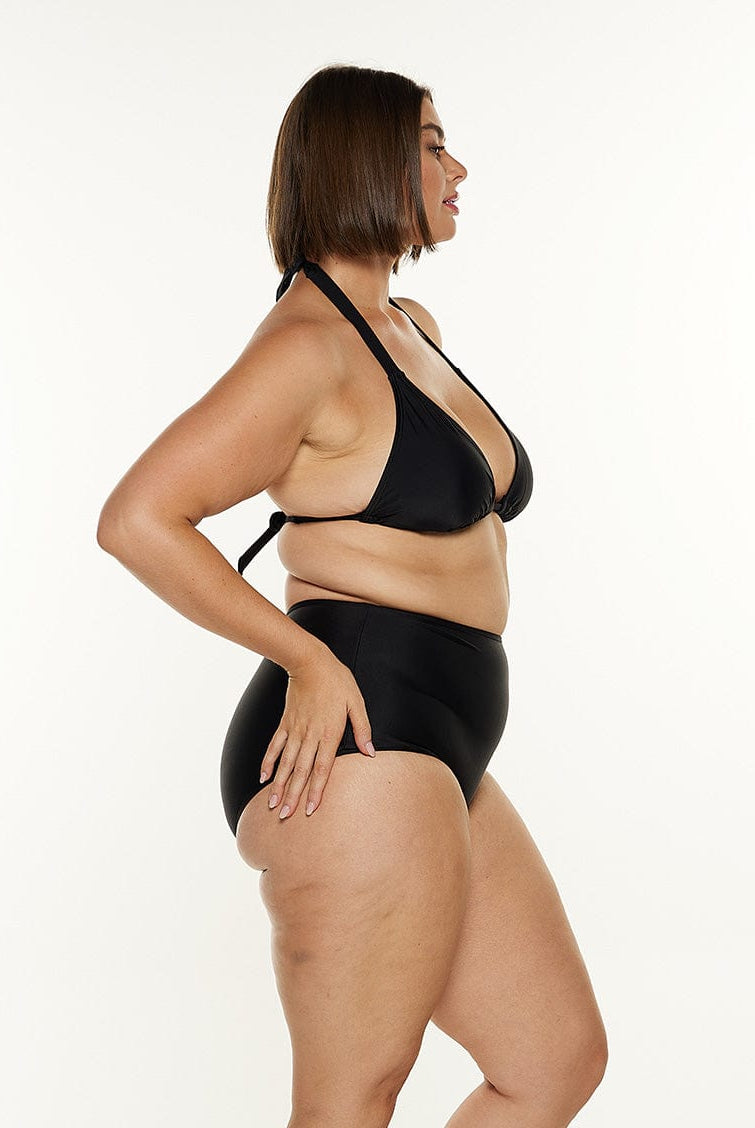 model showing side of black triangle bikini