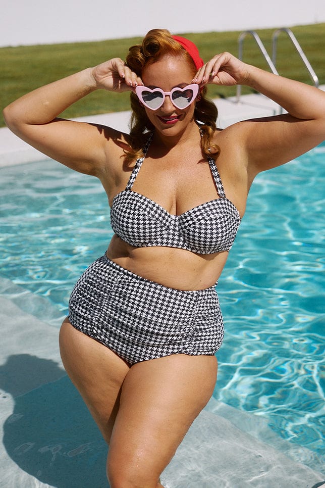 model wearing black and white hounds tooth bikini