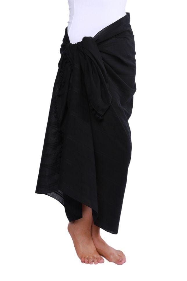 large black sarong